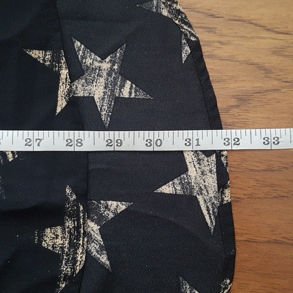 Lane Bryant Women's Sheer Style Star High Low Blouse with Back Slit Size 14/16 - Picture 6 of 15